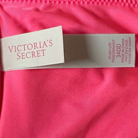 Victoria’s Secret VERY SEXY Push-up Bra in Size 34DD in Hot Peach/Pink Color - Picture 5 of 11